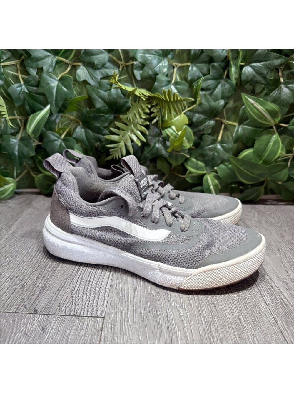Vans Ultrarange Rapidweld Women’s Size 7 Gray Skate Sneaker Shoes